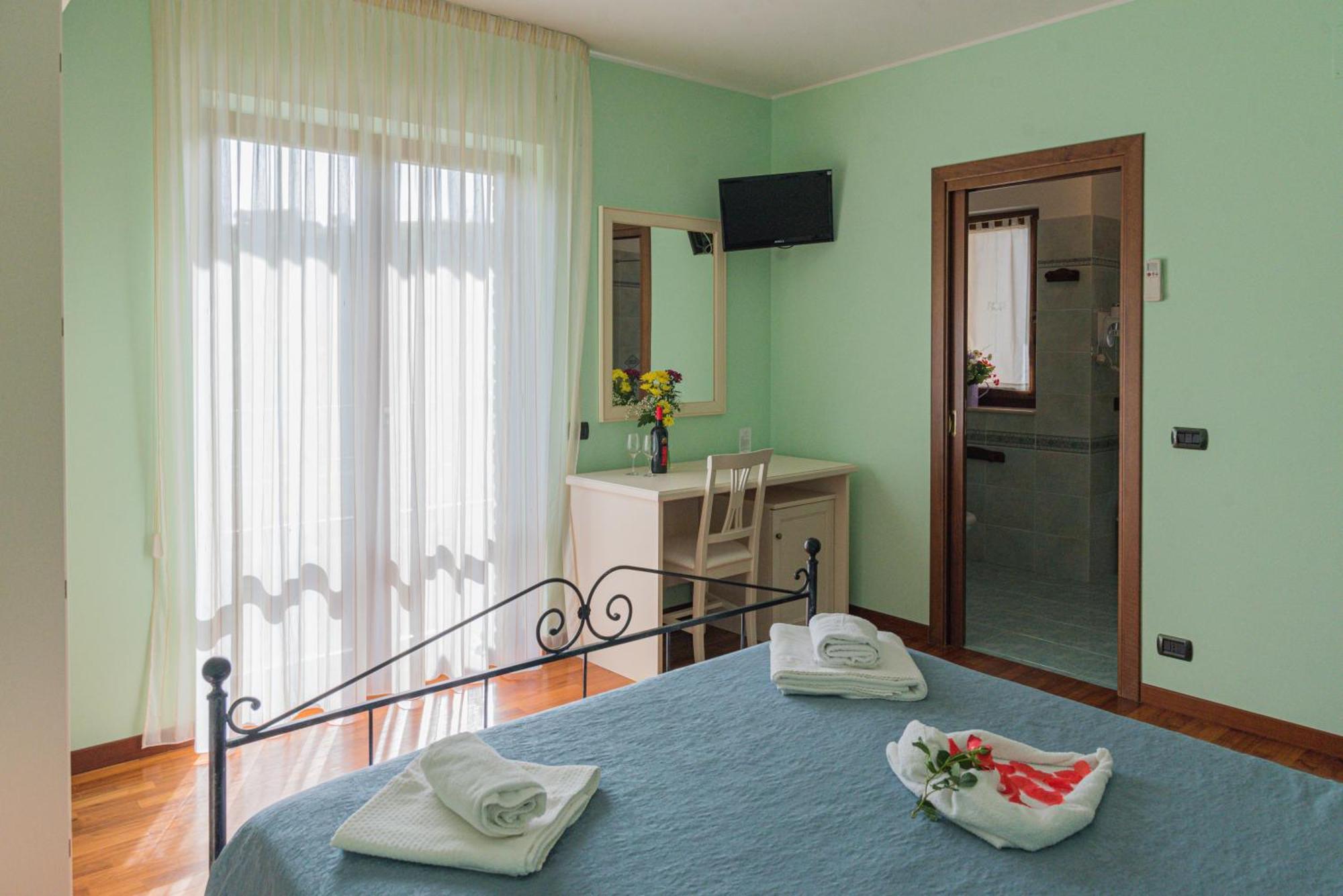 Agriturismo Il Crinale Castorano  Dış mekan fotoğraf