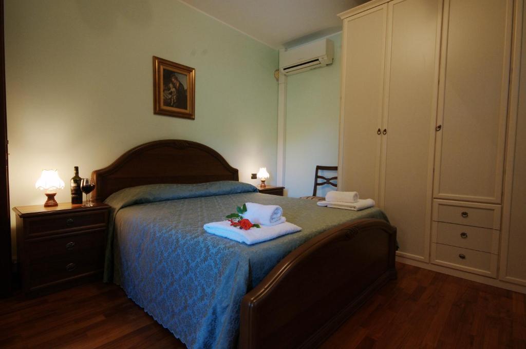 Agriturismo Il Crinale Castorano  Oda fotoğraf