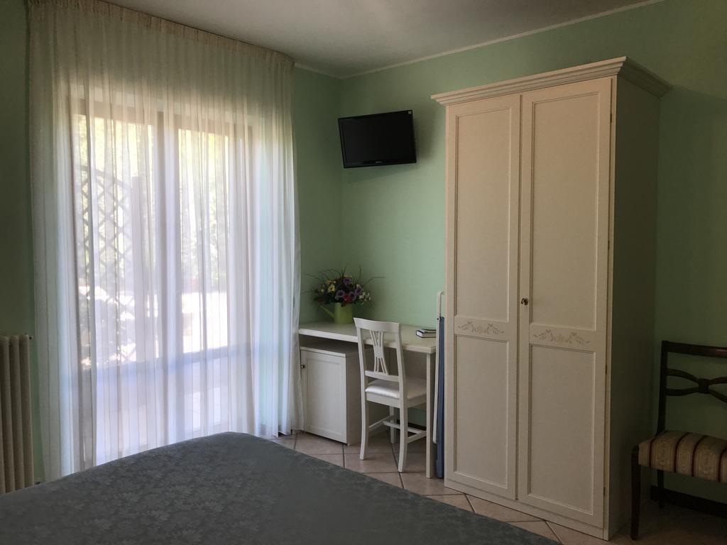 Agriturismo Il Crinale Castorano  Dış mekan fotoğraf